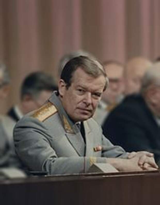 Картинки по запросу Вадим Бакатин