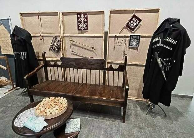 В Черкесске прошло очередное мероприятие по грантовому проекту «Ремесла, ставшие искусством - 2»