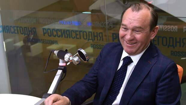 Бирюков поздравил коллектив Мосжилинспекции с 30-летием 