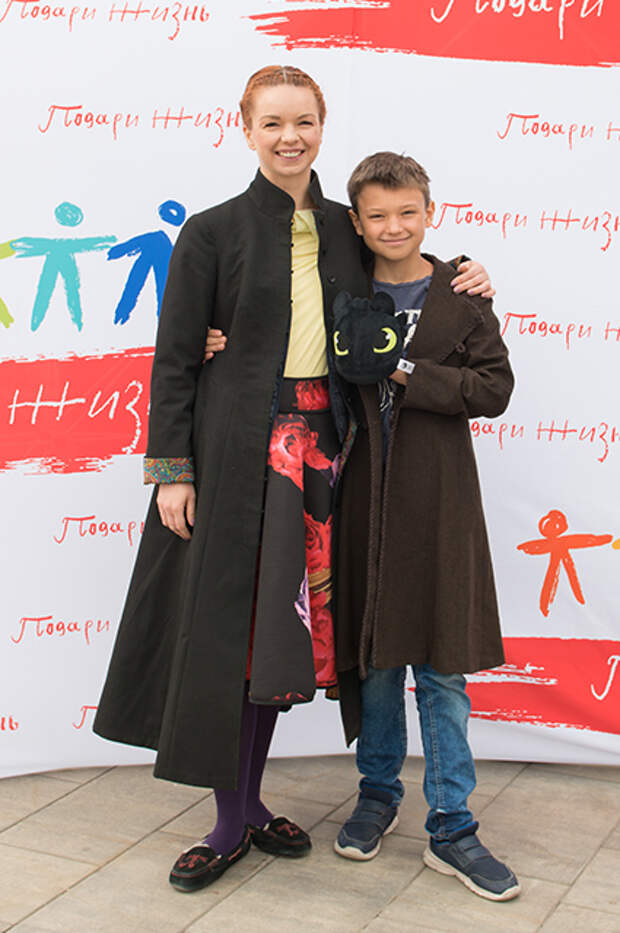 Алиса Гребенщикова с сыном