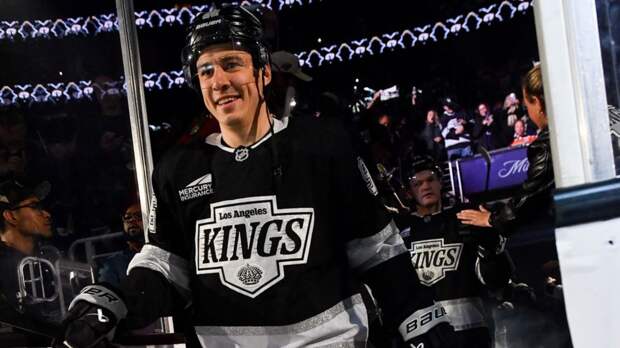 Гол Кузьменко принес «Лос-Анджелесу» победу над «Рейнджерс» в матче НХЛ