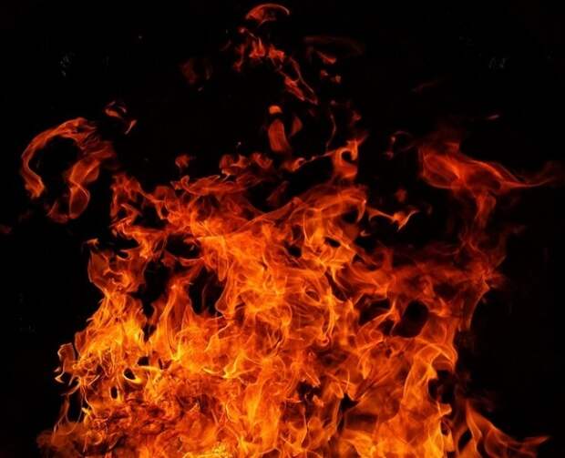 Пятеро детей погибли при пожаре в Свердловской области