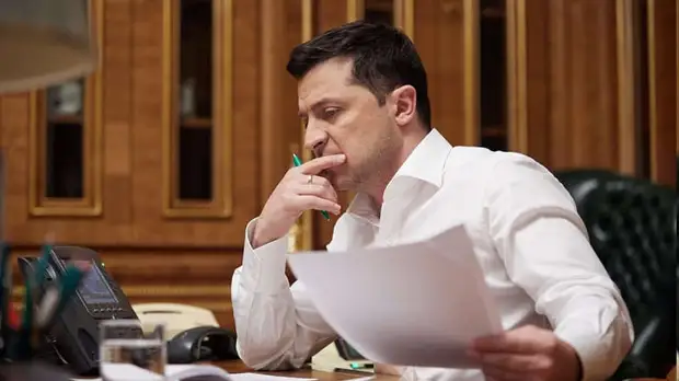 Telegram-канал «Война с фейками» рассказал о снятом с помощью хромакея ролике Зеленского