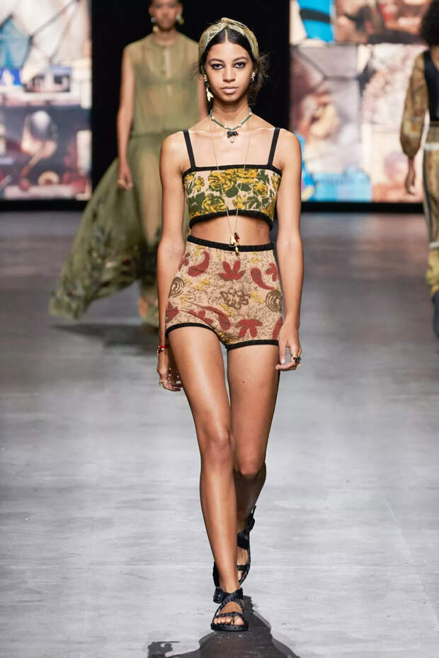 Christian Dior S/S 2021 Ready-to-Wear 