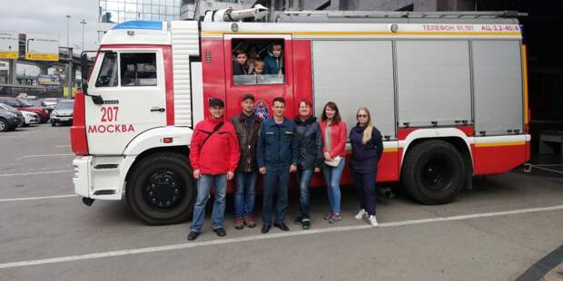 Обмен опытом: пожарные провели экскурсию для сотрудников Московского авиацентра. Фото: Департамент ГОЧСиПБ