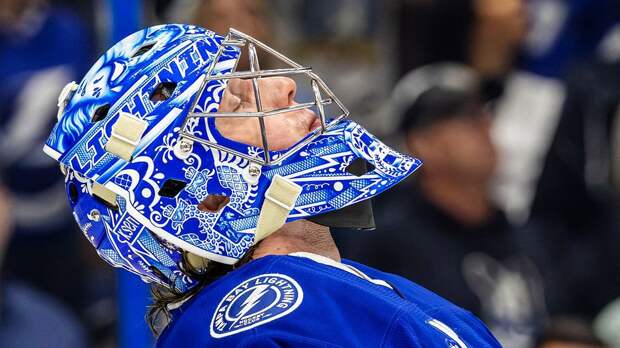 Василевский вышел на 2-е место по победам в НХЛ среди россиян, сравнявшись с Набоковым