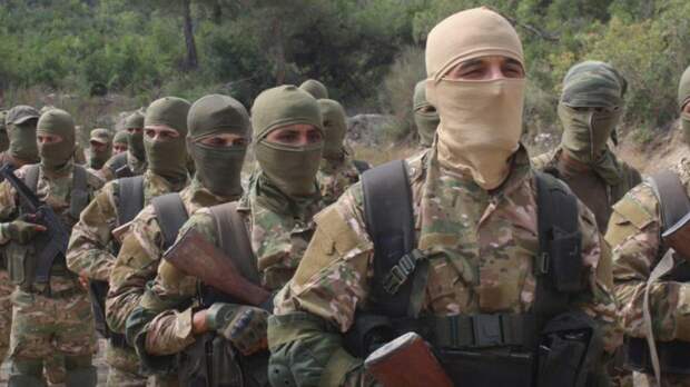 Террористы «Тахрир аш-Шам» стягивают силы против САА на юге Идлиба