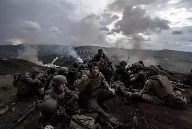 Линия боевого соприкосновения в турбулентном режиме: Ермаков развеял слухи о скором крупном наступлении ВСУ