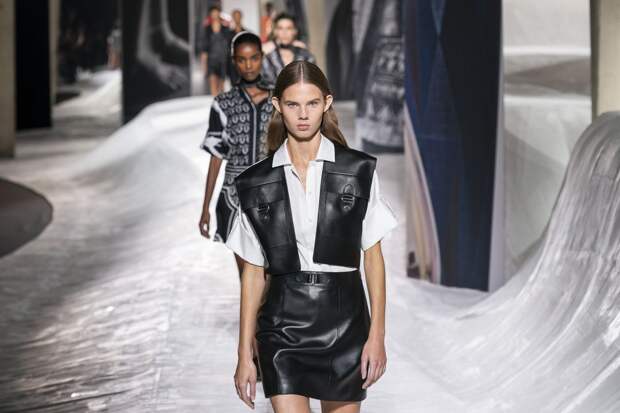 Hermès весна-лето 2021