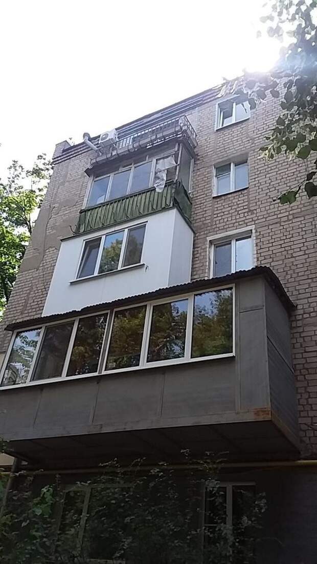 Скромностью тут и не пахнет Скромностью тут и не пахнет