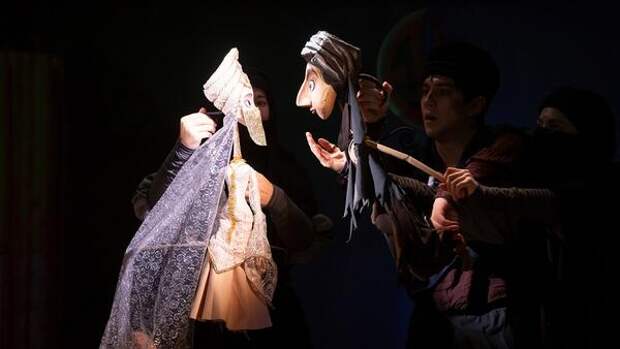 Сказка в центре и динозавры на сцене: куда сводить ребенка в Москве