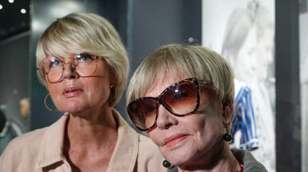 Меньшова опубликовала пост, посвящённый её умершей матери Алентовой