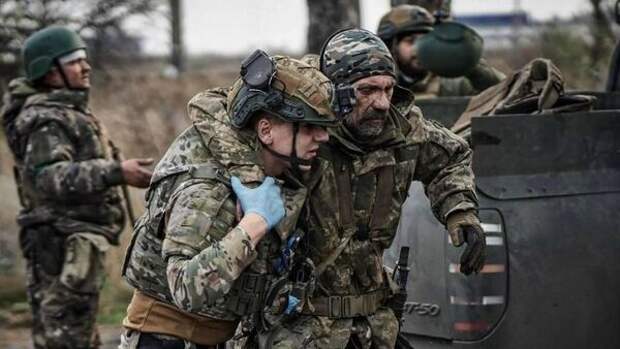 "Треснет фронт, треснет и трон": политолог назвал главное условие краха киевского режима