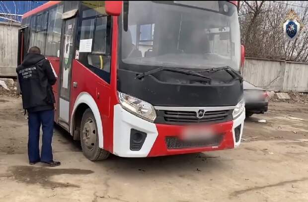 Уснул и уехал на конечную: новокузнечанин устроил дебош, приехал не на свою остановку