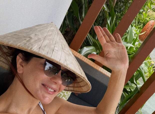 Актриса Екатерина Климова показала фото в купальнике