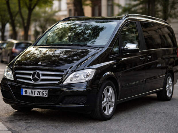 Mercedes Viano 2008, который продавец называет машиной Киркорова, выставили за ₽1 млрд