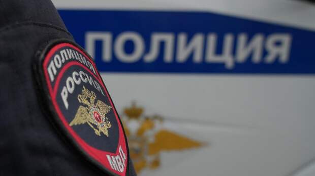 Группа мужчин застрелила полицейского на блокпосту на западе Украины