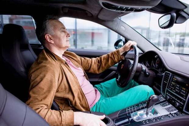 Как правило, более спокойные водители меньше нагружают подвеску. | Фото: prosedan.ru