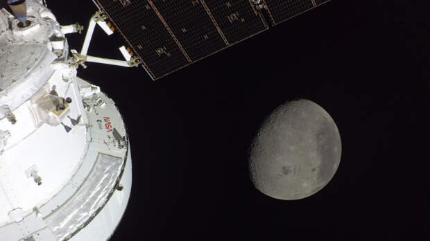 Обратная сторона Луны скрывает гигантскую массу металла: что нашли ученые