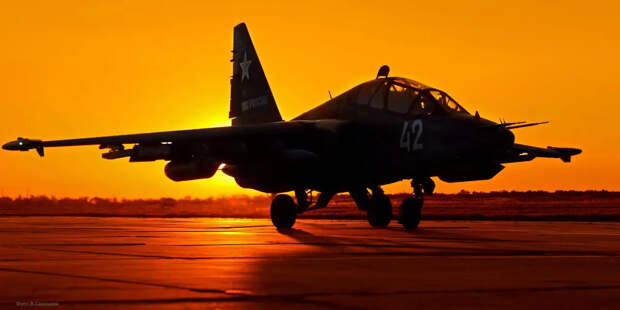 «Грачи» прилетели: штурмовики Су-25 против украинских БПЛА-камикадзе большой дальности