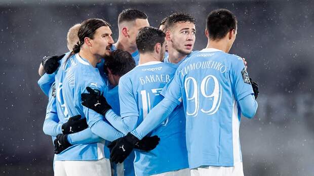 «Родина» разгромила «Чайку» и сместила «Урал» со второго места в таблице