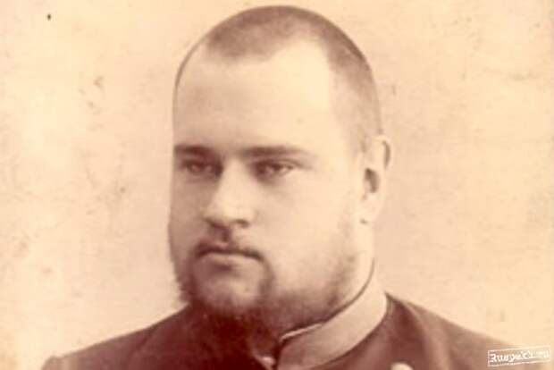 ПЕТР ГАННУШКИН ПЕТР ГАННУШКИН