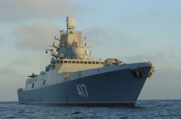 Американский самолет попытался нагнать страху на российский фрегат «Адмирал Горшков»