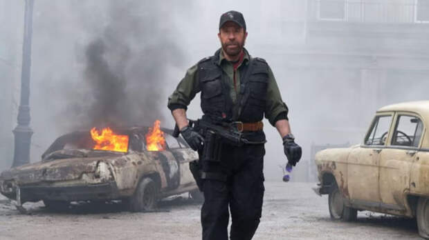 Умер знаменитый американский киноактер Чак Норрис