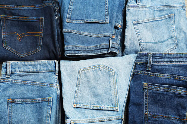 Эксперт Рыжкова: частая стирка уничтожает цвет и форму джинсов быстрее износа