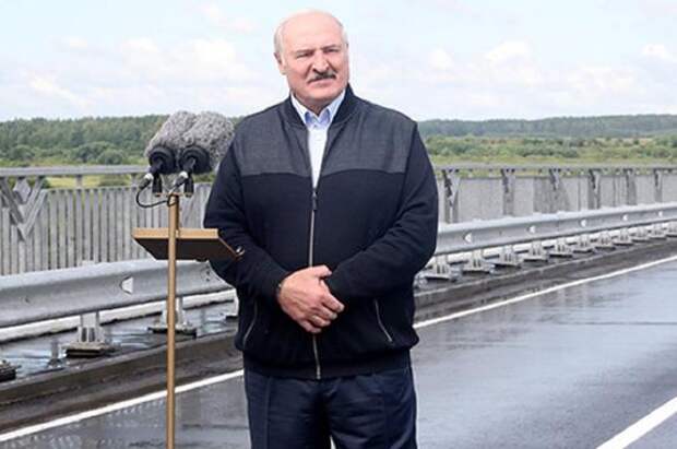 Лукашенко приехал в Гомель и вспомнил о голодных белорусах