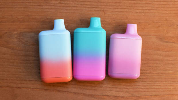 Врач Бекетов: вейпы и электронные сигареты содержат канцерогены