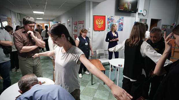В Воронеже опровергли причастность мигрантов к досмотру выпускников перед ЕГЭ