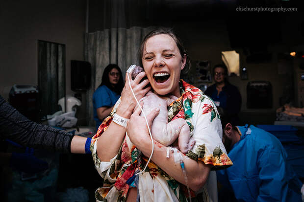 Названы призеры ежегодного фотоконкурса Birth Photography Competition 2017