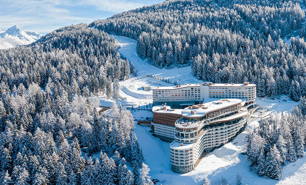 Уж если зима, то такая: 5 причин отправиться на новый горнолыжный курорт во Французских Альпах