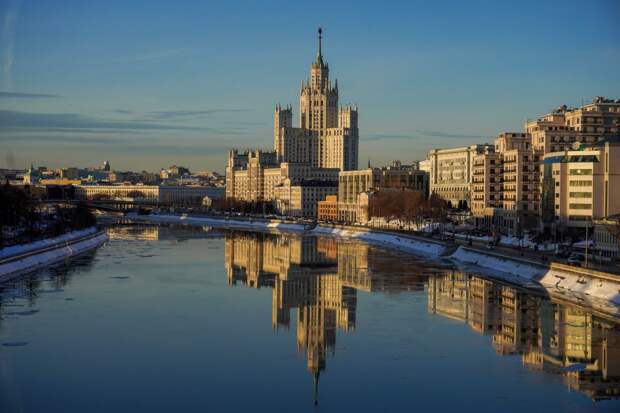 Назван срок окончания снегопадов в Москве