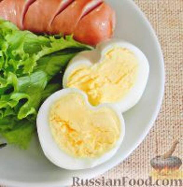 Фото к рецепту: Вареное яйцо в форме сердца