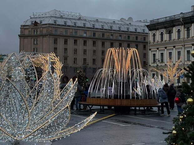 На новогодних праздниках Петербург посетят 1,25 млн туристов