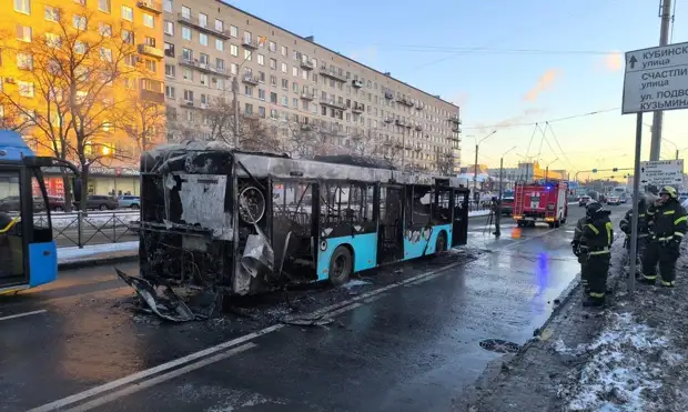 МЧС Петербурга будет поджигать автобус ради яркого летнего мероприятия