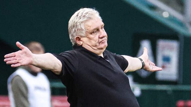 Тренер "Ахмата" подал в отставку после проигрыша "Уралу"