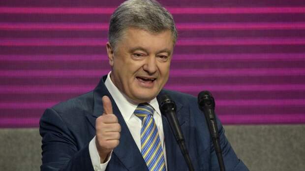 Порошенко: украинское гражданство - это большая честь