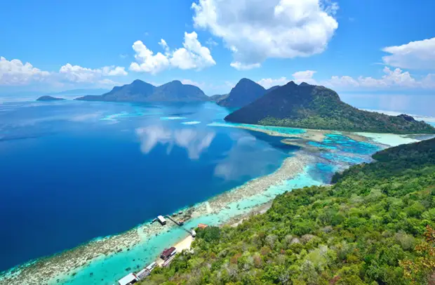 Самые большие острова в мире: топ 10