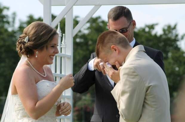 Жених плачет после того как впервые увидел свою невесту подборка фото, хорошие фото, эмоции