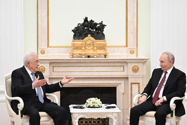 Путин и лидер Палестины Аббас обсудили урегулирование на Ближнем Востоке