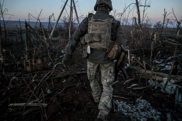 Командир ВСУ каждый месяц забирал деньги у солдат