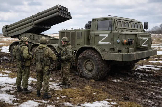 Враг действует на упреждение, ограничивая наши наступательные возможности