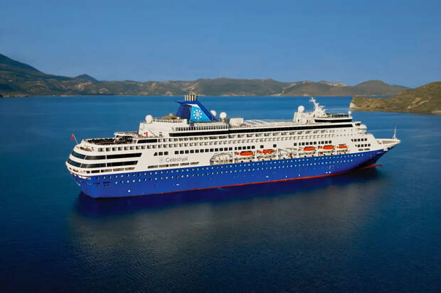 РИА Новости: россиян обязали покинуть круизный лайнер в Катаре до 7 марта