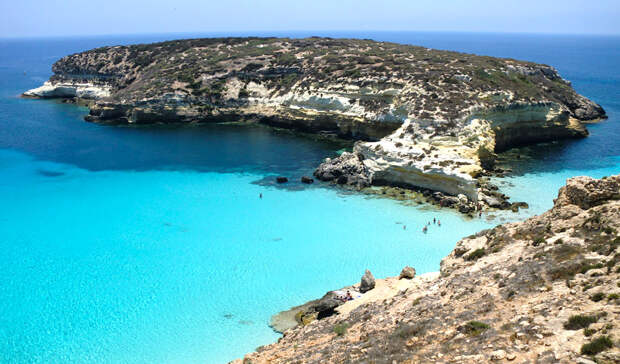 Лампедуза / Lampedusa. 10 небольших итальянских островов, которые стоит посетить этим летом