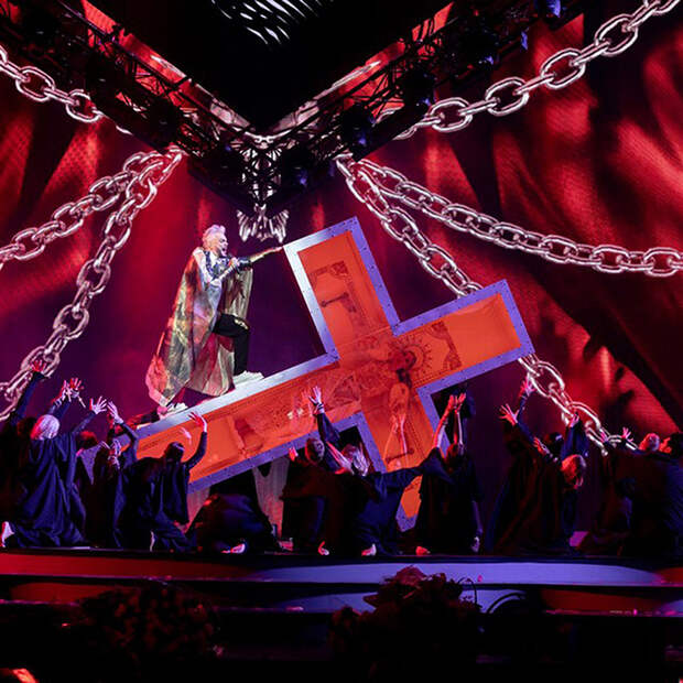 Тайные знаки на сцене: почему звёзды и Ватикан не стесняются «продавать душу» за миллионы просмотров