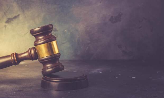 В Коряжме осудили работников компании за служебное мошенничество