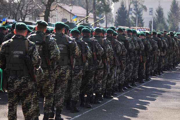 Переброшенных с польской границы пограничников уничтожили в Харьковской области